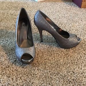Size 7 Heels